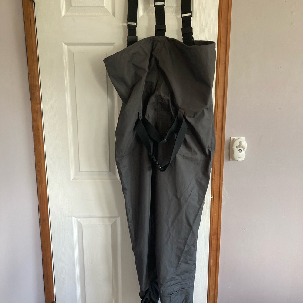 Fly fishing waders